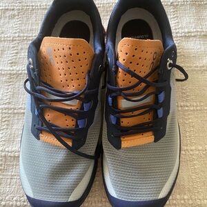 On women’s cloudvista